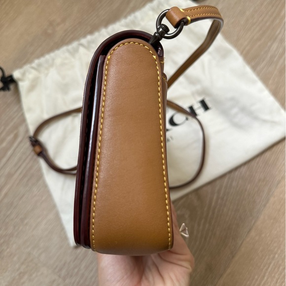 Gently Worn Coach Dinky Crossbody in Camel - Picture 7 of 15